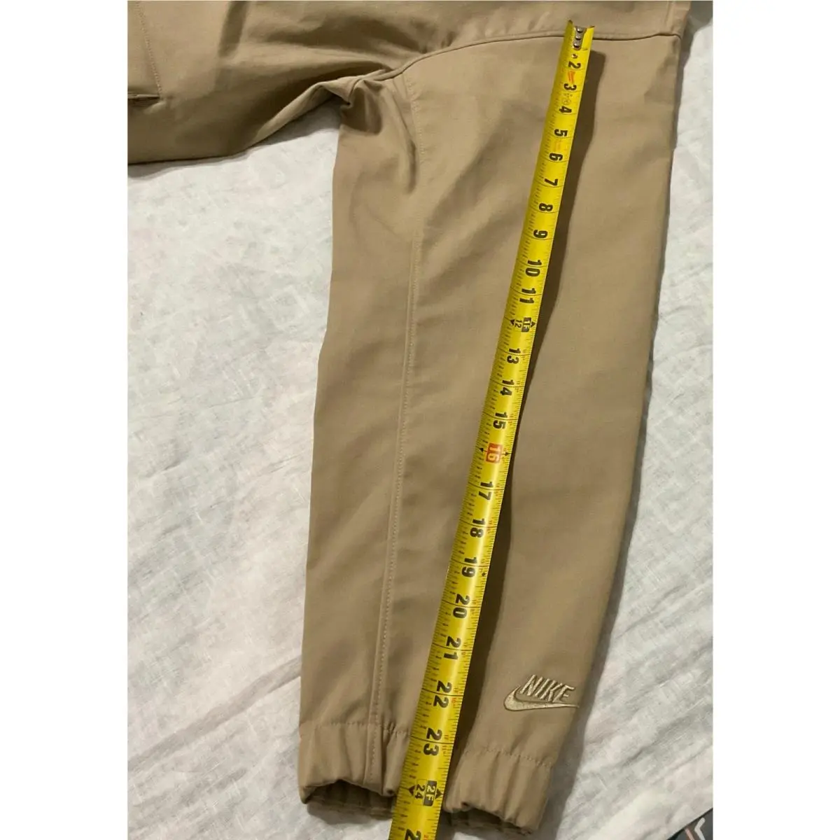 Nike clothing - Tan 3