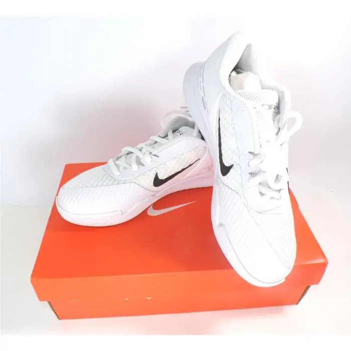 Nike Zoom Vapor Pro 2 HC Tennis Shoes White/black Women`s Size 7.5 DR6192-101