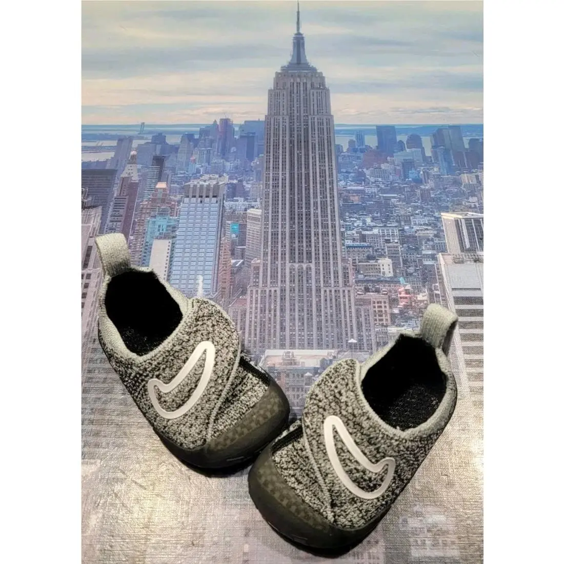 Nike Swoosh 1 Baby Flyknit Black/white-wolf Grey TD Toddler Sz 4c FB3244 001