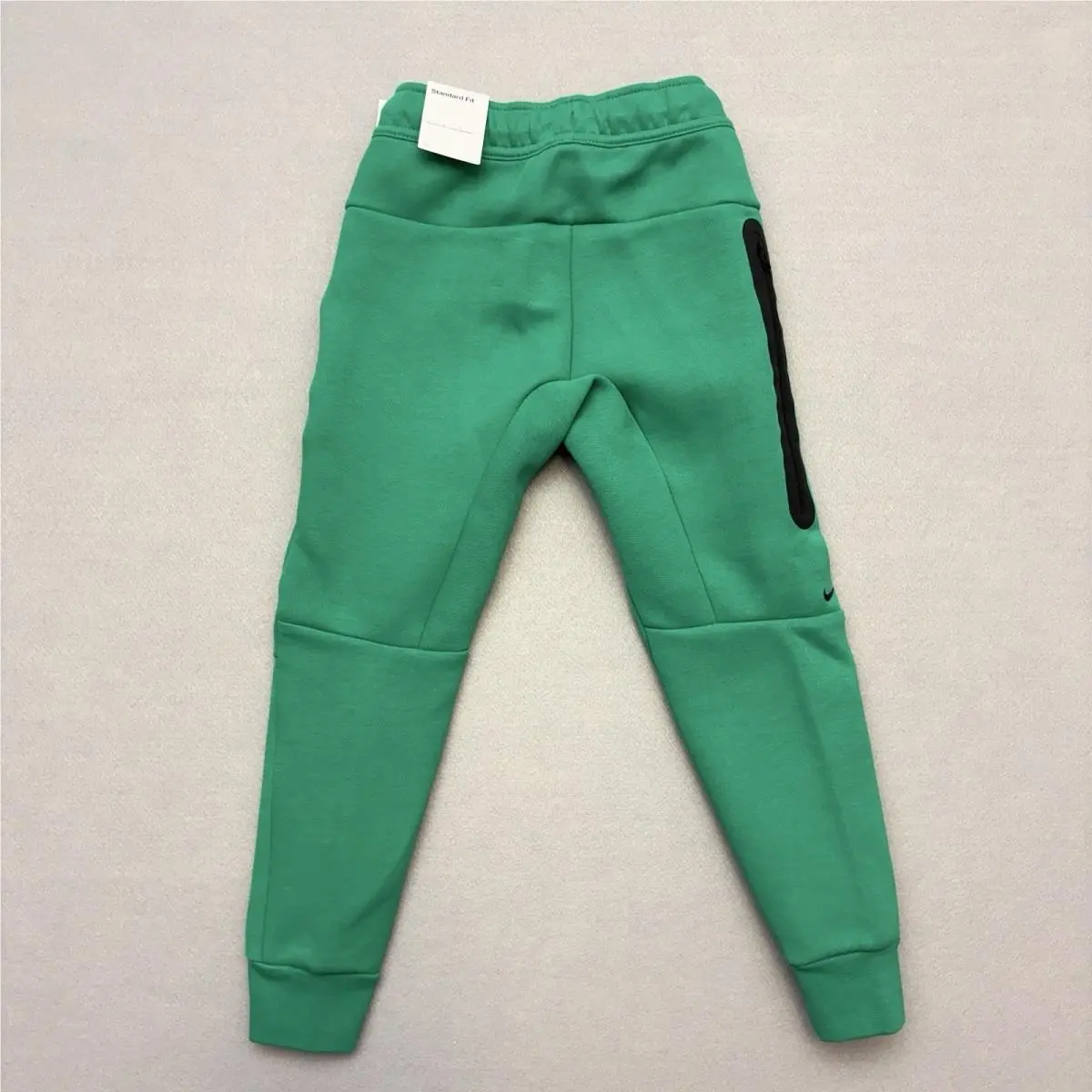 Nike clothing - Green 9