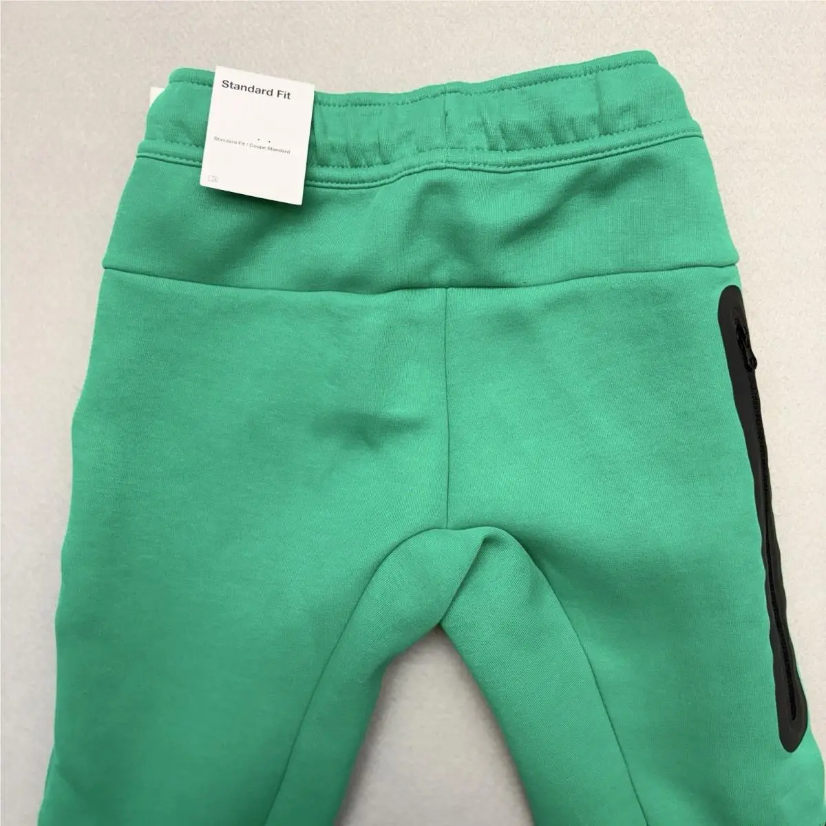 Nike clothing - Green 10