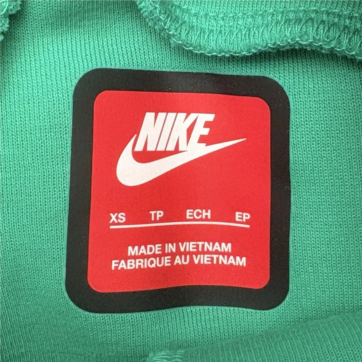 Nike clothing - Green 7