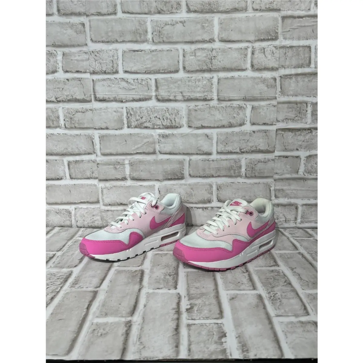 Nike shoes - Nike Air Max 1 - Air Max - Pink 1