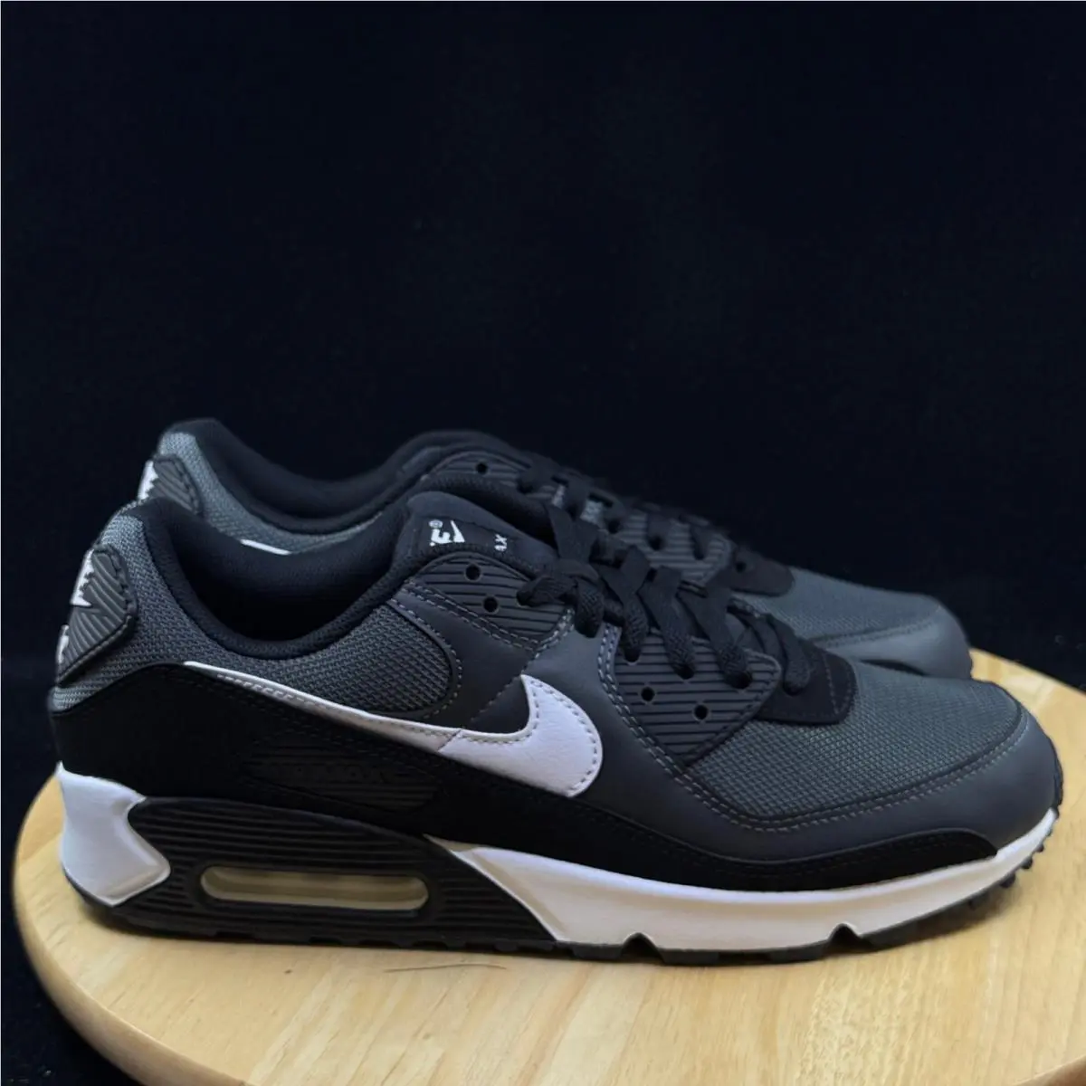 Nike shoes - Black 3