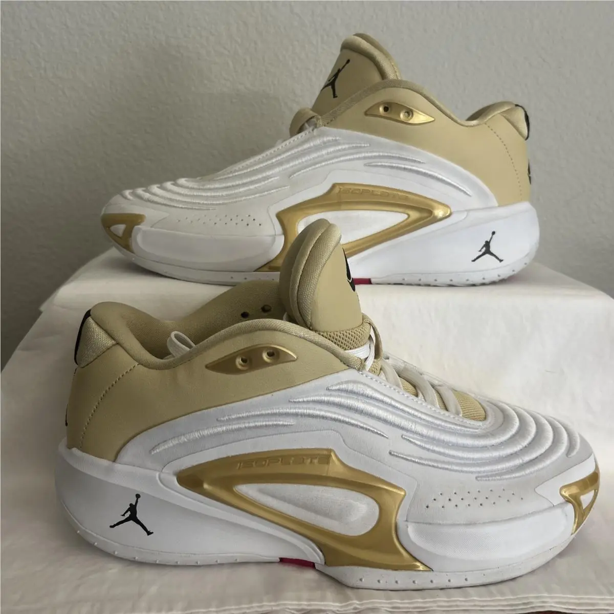 Nike shoes - Jordan Luka 3 - Luka - FZ2464 100 - White 0