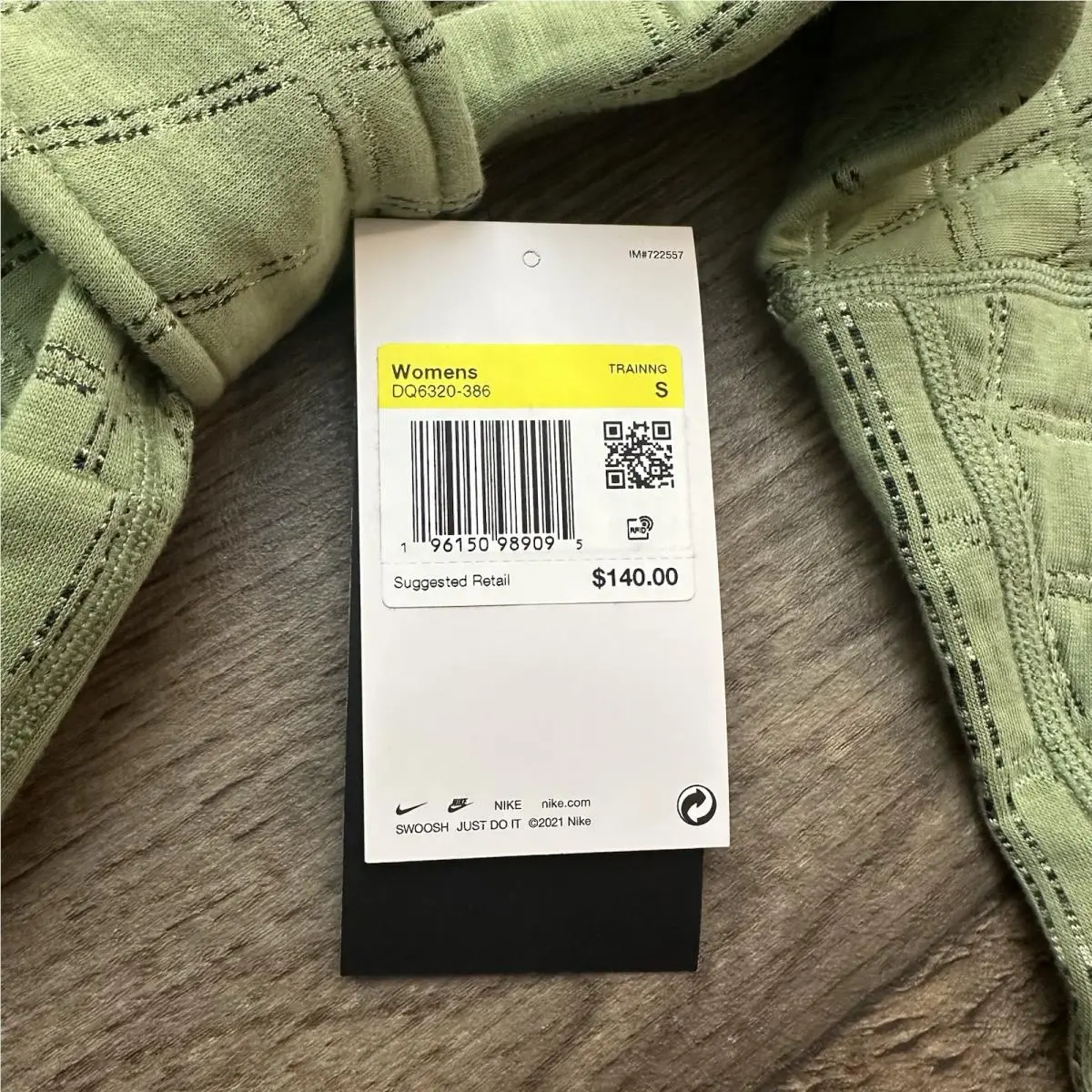 Nike clothing - Nike Yoga Therma-FIT - Yoga - Green 0