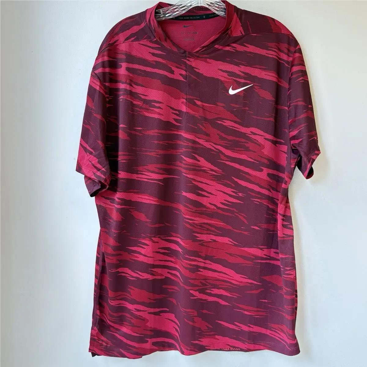 Nike Tiger Woods Dri-fit Adv Golf Polo Large Red Camo Moisture Wicking