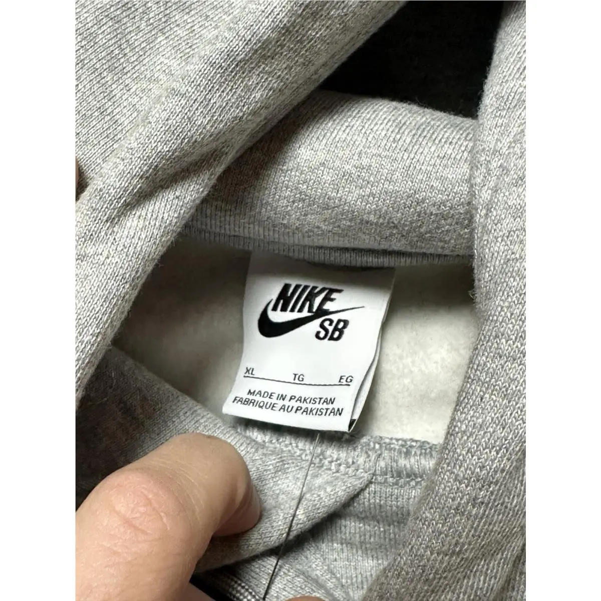 Nike clothing - FN2499-063 - FN2499-063 - Gray 4