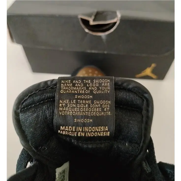 Nike shoes - Jordan 1 - FD1412071 - Black/Sail/Metallic Gold (UPC: 197596182019) 7