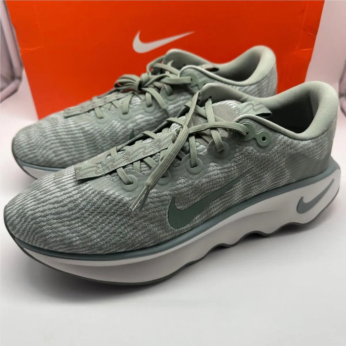 Nike shoes - Nike Motiva - Motiva - Green 1
