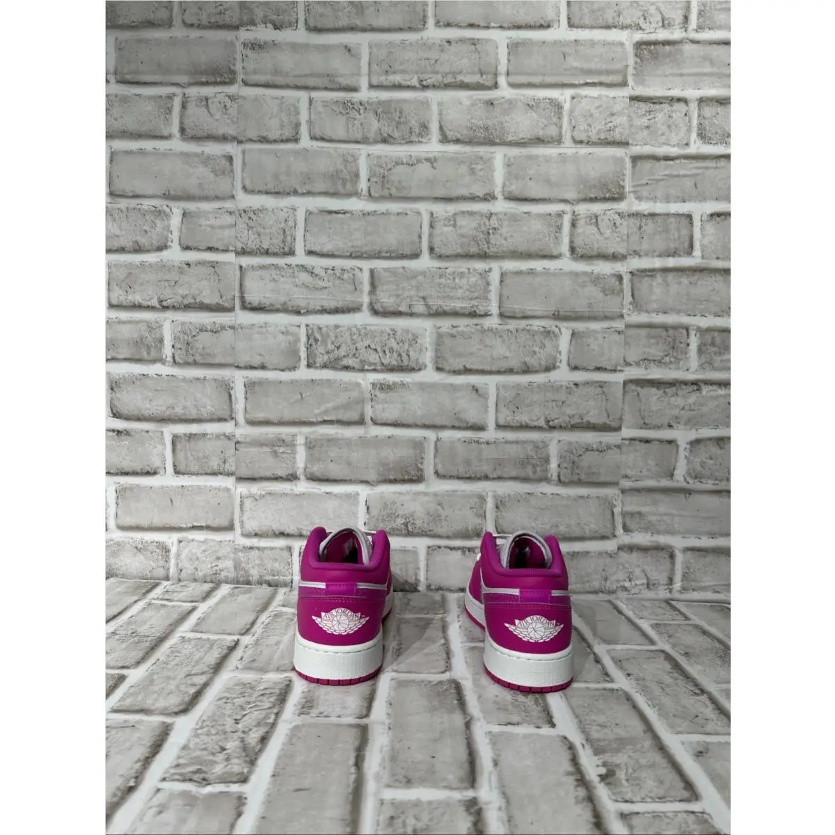 Nike shoes - Air Jordan Retro - Air Retro - FV8486 - Pink 4
