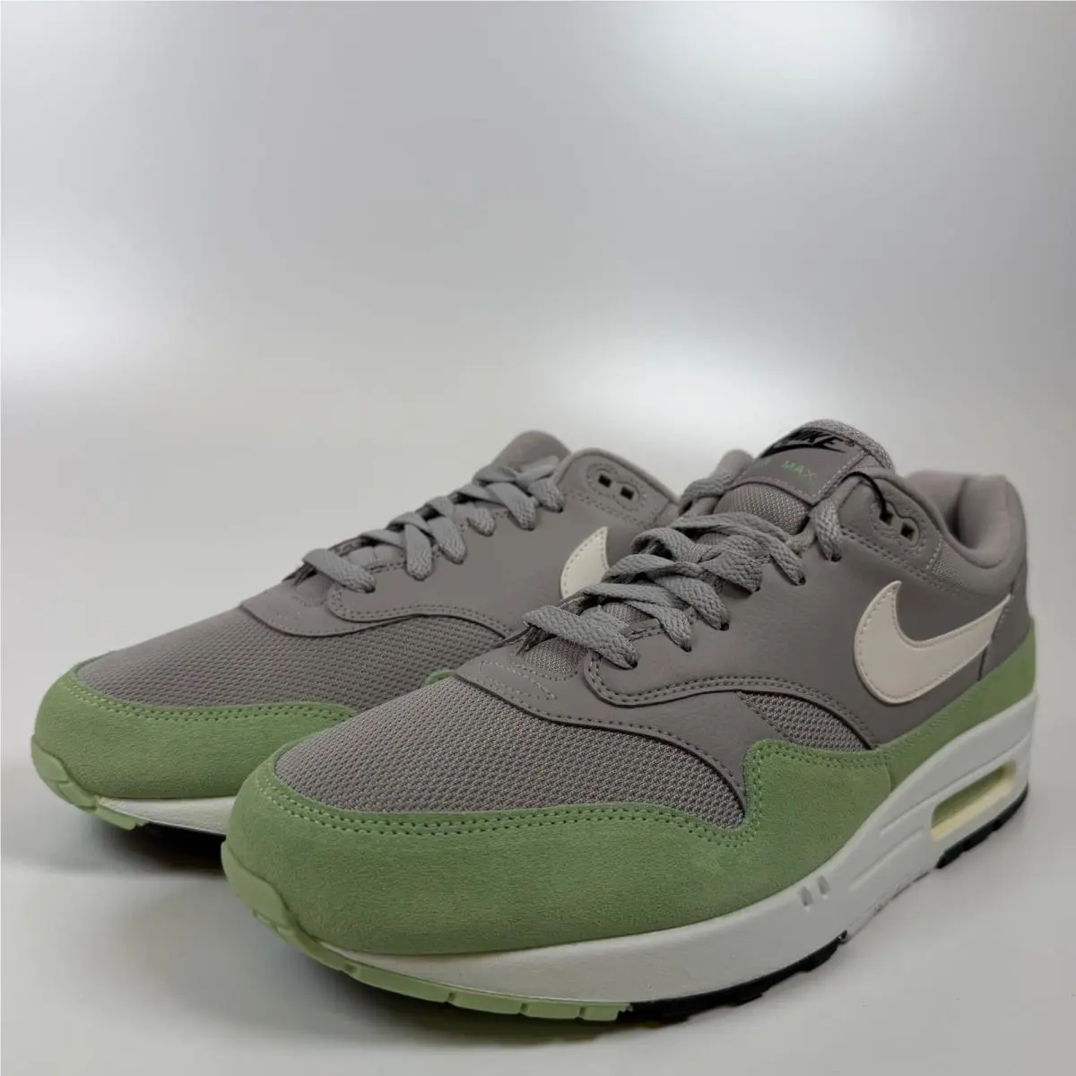 Nike Air Max 1 Atmosphere Grey Fresh Mint AH8145-015 Mens Size 13 Running Shoes