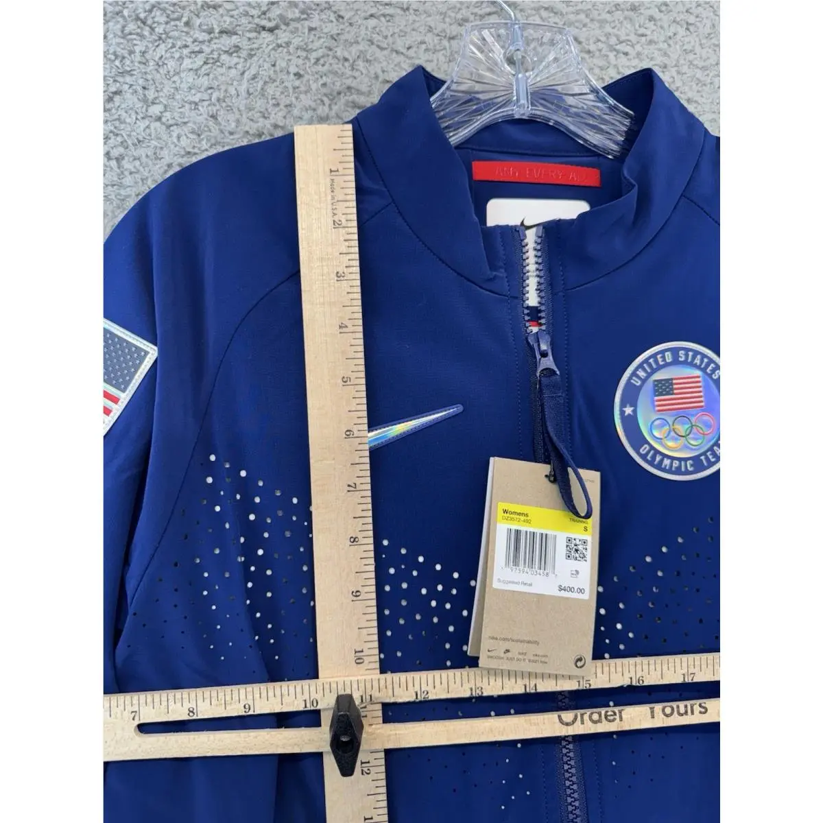 Nike clothing - Blue (UPC: 0197594042490) 7
