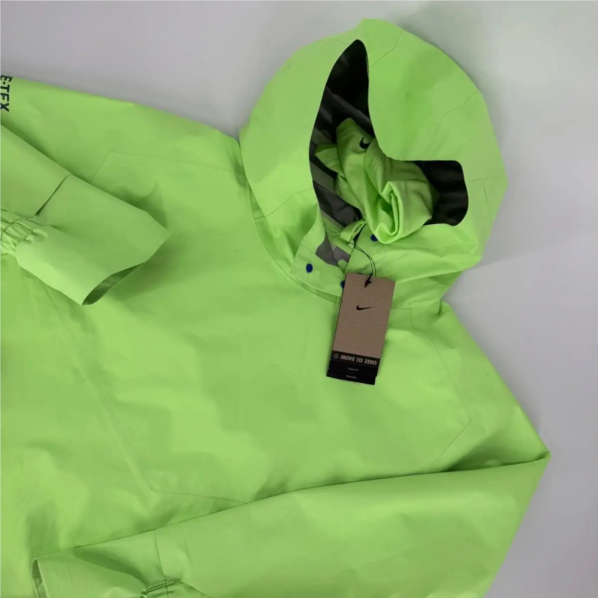Nike Trail Womens Gore-tex Infinium Hooded Jacket Neon Green Size S