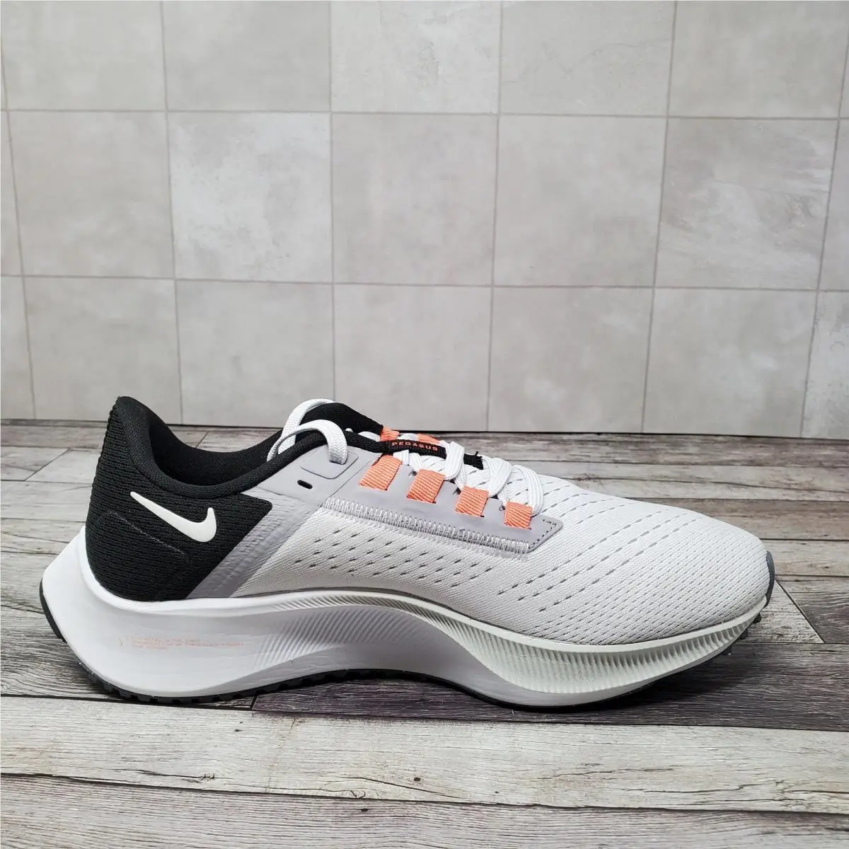 Nike shoes - Nike Air Zoom Pegasus 38 - CW7358-500 - White 4