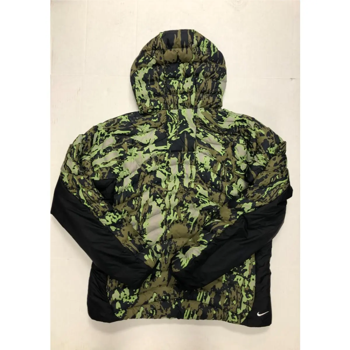 Nike clothing - Nike ACG Lava Flow Therma-Fit ADV - Mean Green/Black (UPC: 198488132716) 7