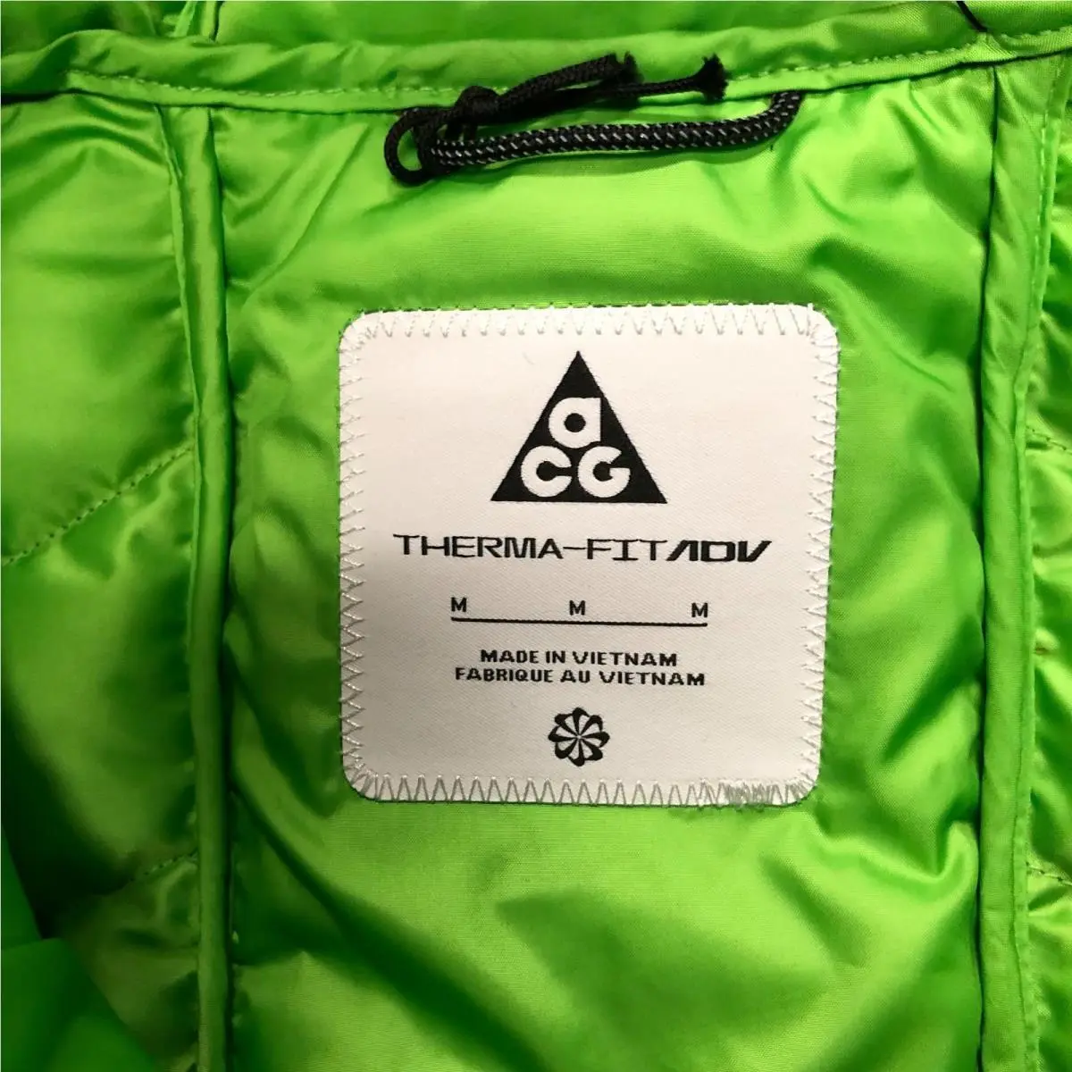 Nike clothing - Nike ACG Lava Flow Therma-Fit ADV - Mean Green/Black (UPC: 198488132716) 3