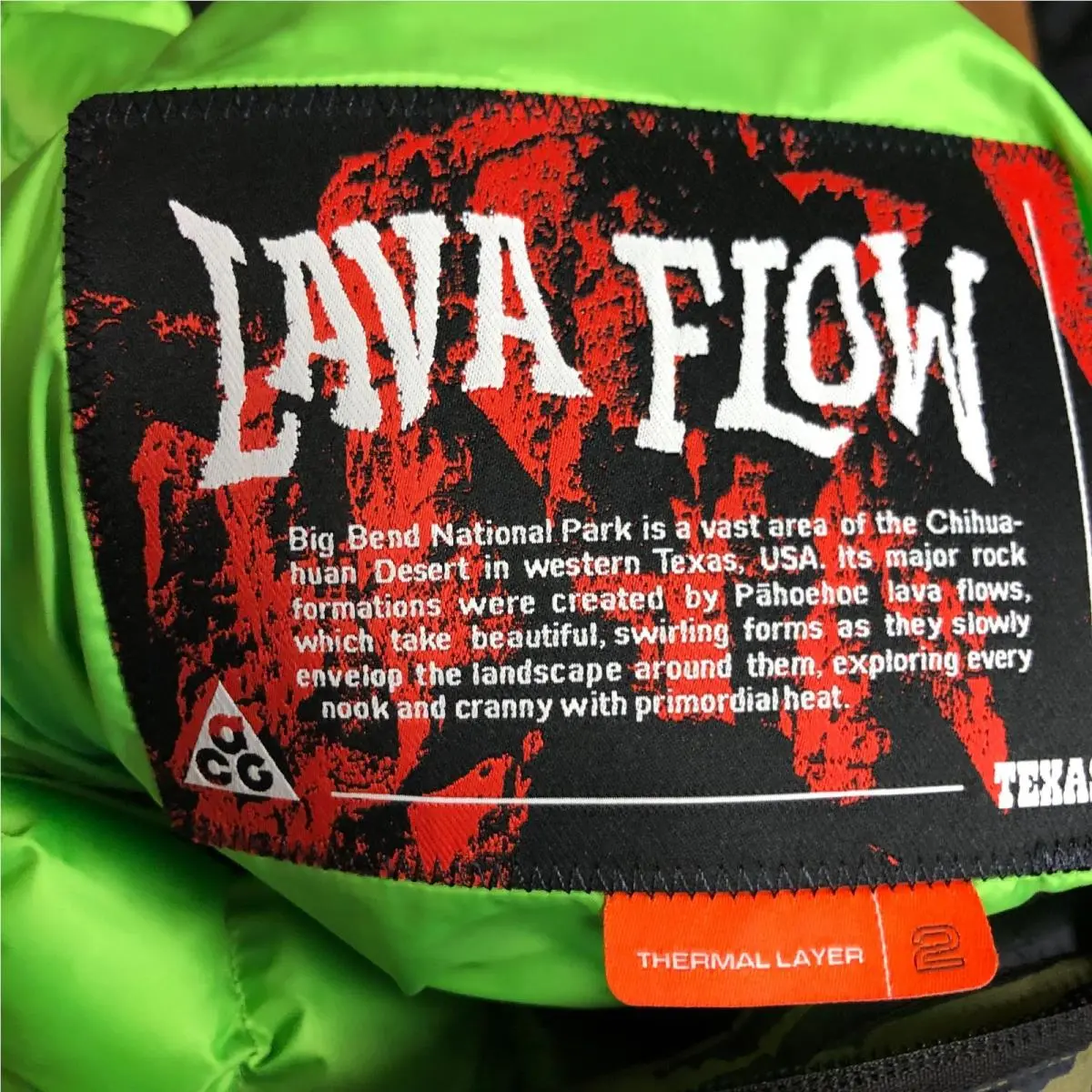 Nike clothing - Nike ACG Lava Flow Therma-Fit ADV - Mean Green/Black (UPC: 198488132716) 4