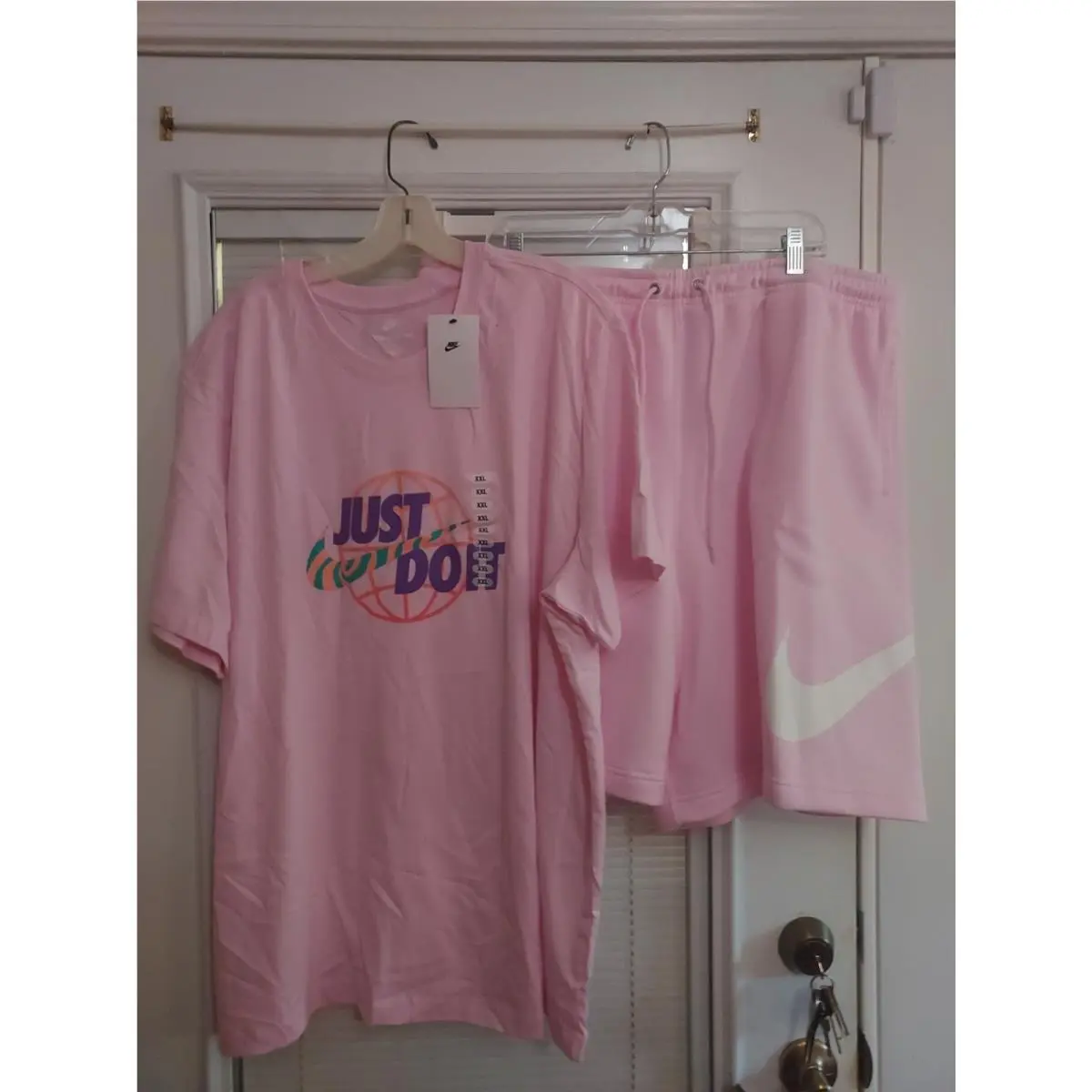 Nike clothing - Pink 8