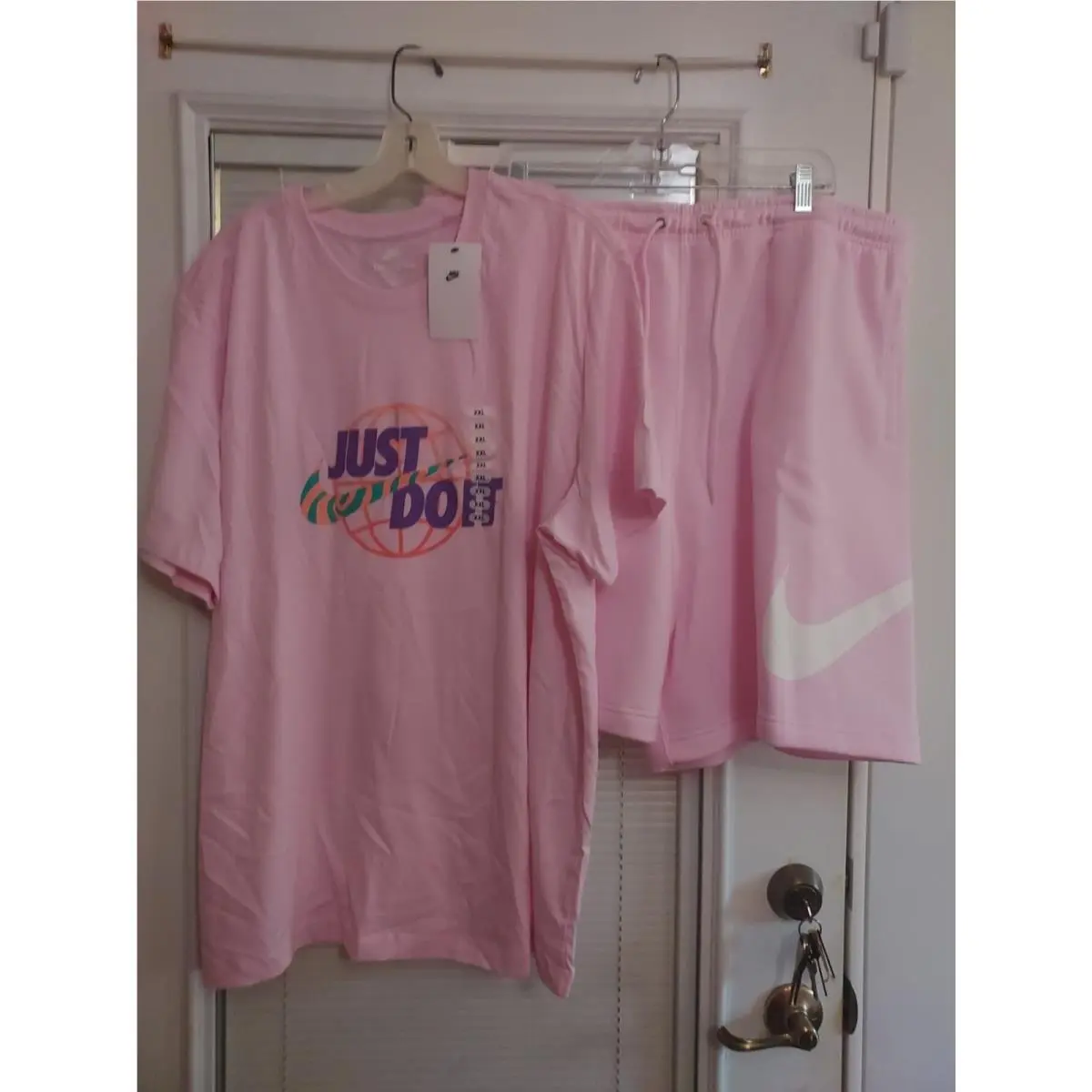 Nike clothing - Pink 2
