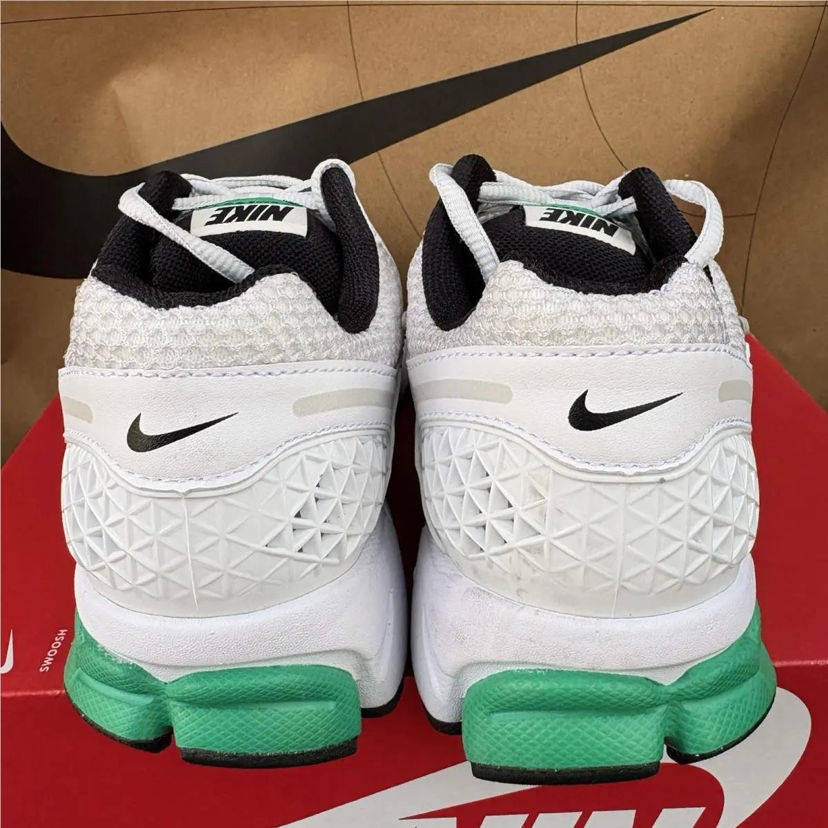 Nike shoes - Nike Air Zoom Vomero 5 - FJ2028-102 - White 3