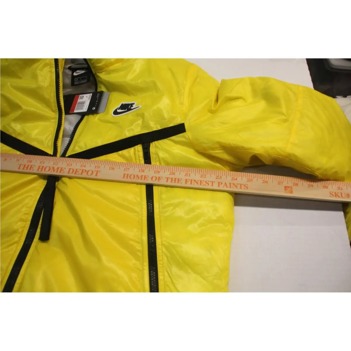 Nike clothing - Nike Tech Pack Windrunner - Tech Pack Windrunner - Yellow 7