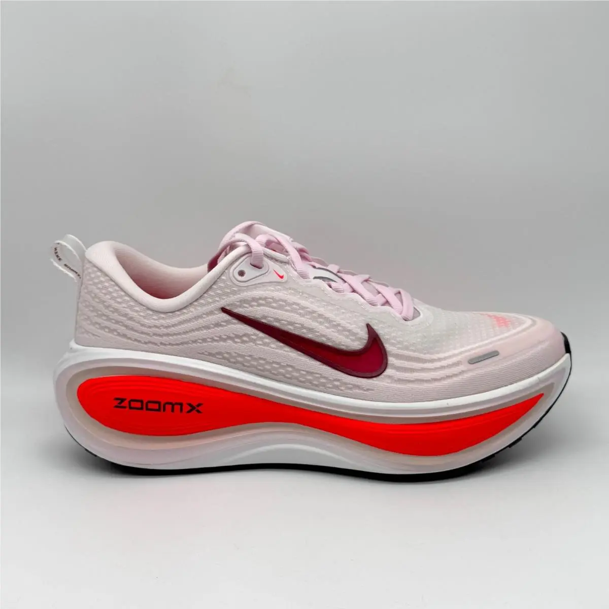 Nike Womens Vomero Plus Pearl Pink Crimson Shoes Sz 8.5 Running HV8154-608