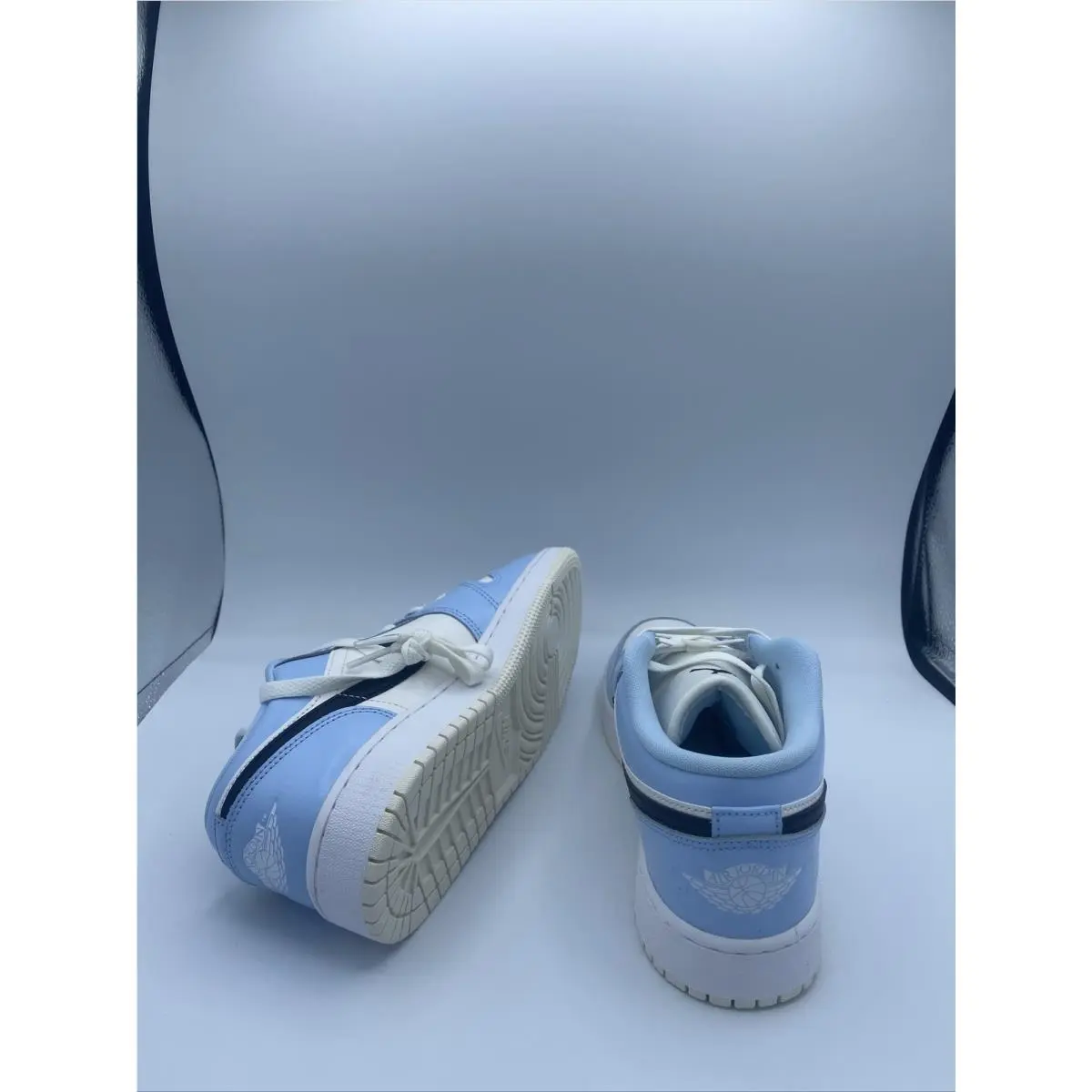 Nike shoes - Air Jordan 1 Low - Air Low - 554723-401 - Blue 3