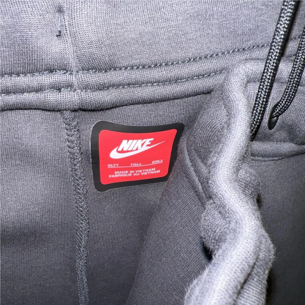 Nike clothing - Nike Tech - Tech - HV6541-060 - Anthracite/Black (UPC: 198482158705) 3