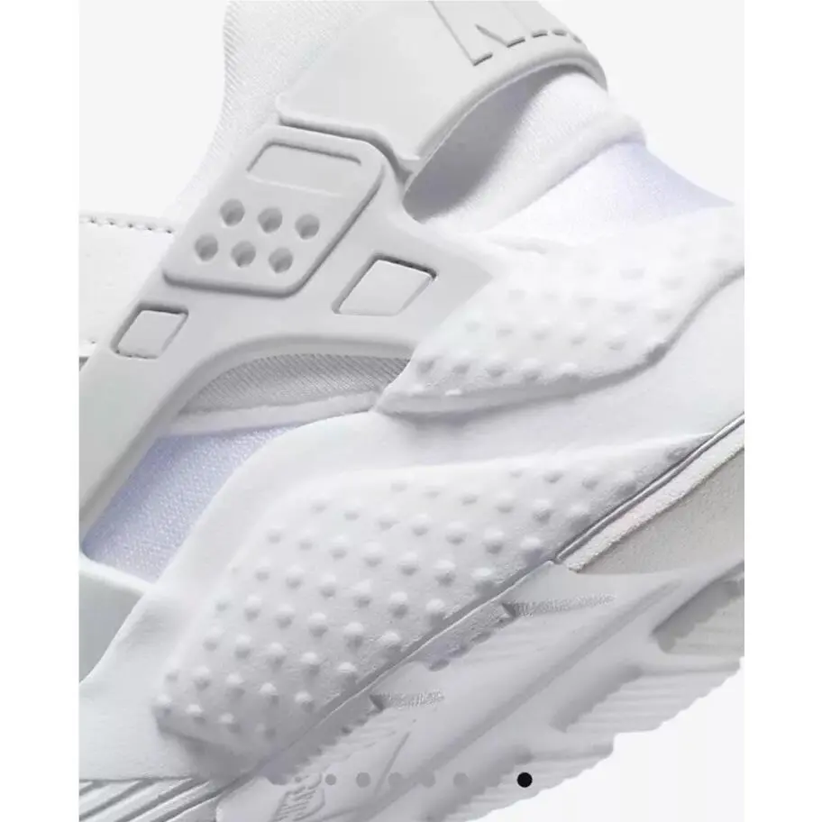 Nike shoes - Huaraches - Huaraches - White 4