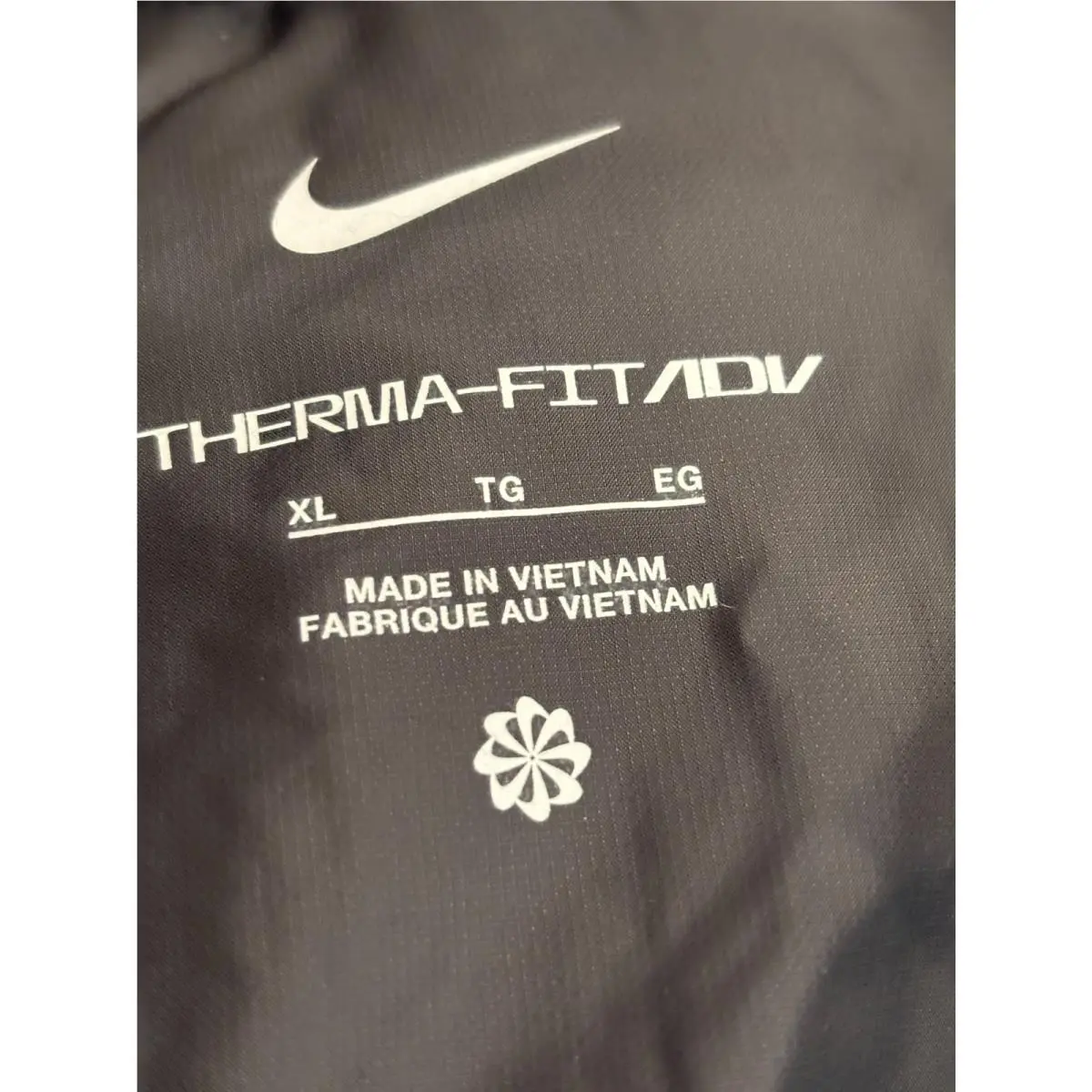 Nike clothing - Nike Therma-FIT ADV AeroLoft Repel Down Running Jacket - Black (UPC: 196608724094) 3
