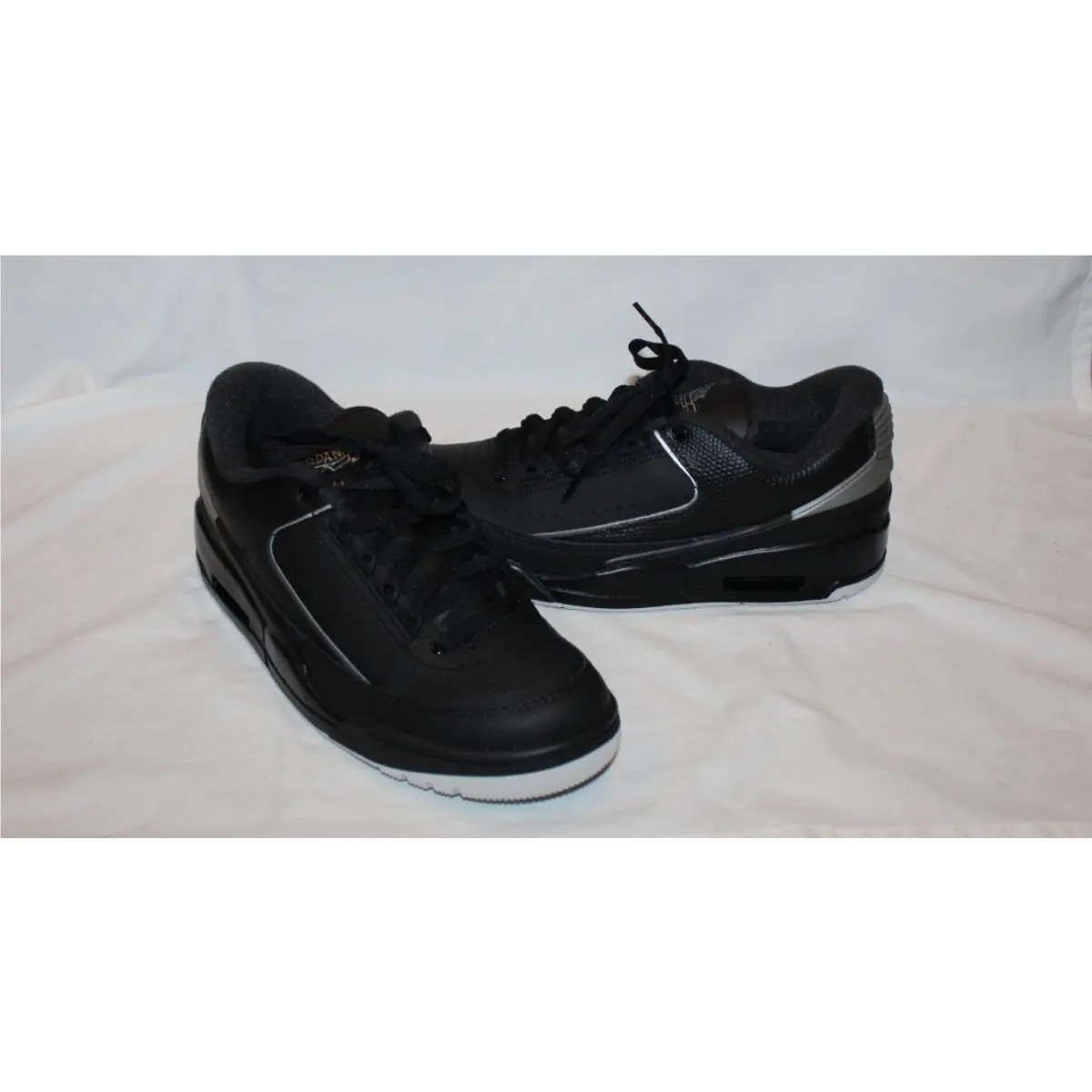 Nike shoes - Air Jordan 2/3 - Air - Black 1