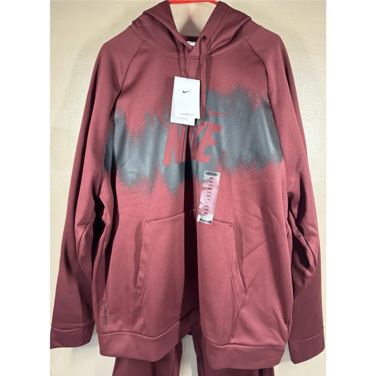 Nike clothing - Maroon, Burgundy, Dark Red, Gray 0