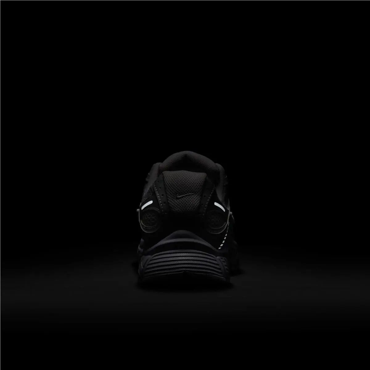 Nike shoes - White 4