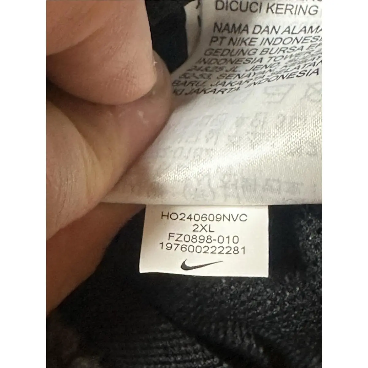 Nike clothing - Black white 12