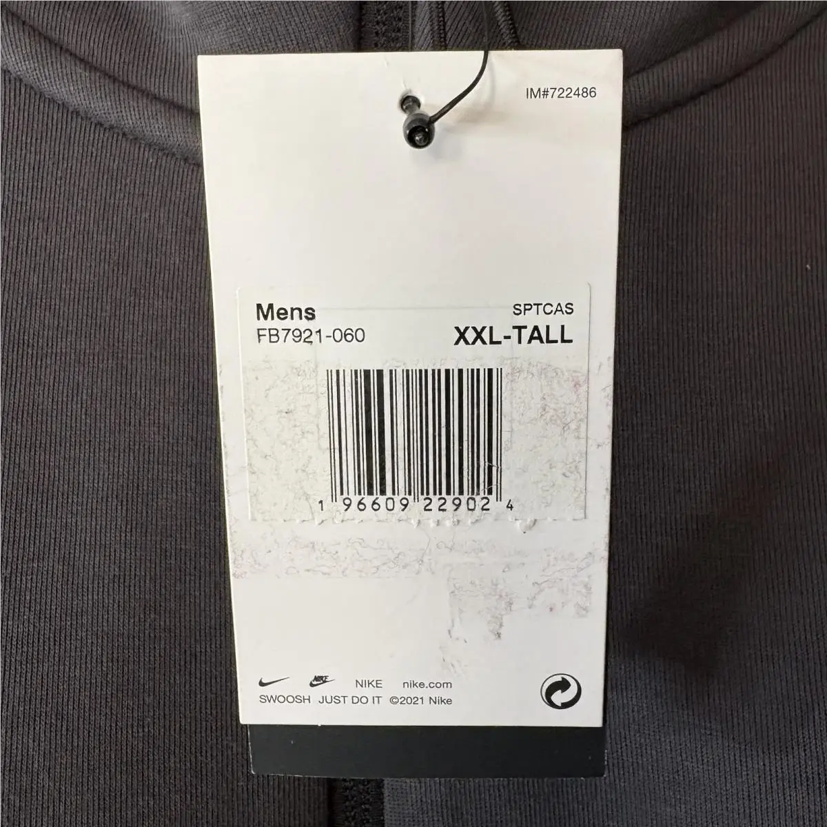 Nike clothing - Gray (UPC: 196609229024) 2