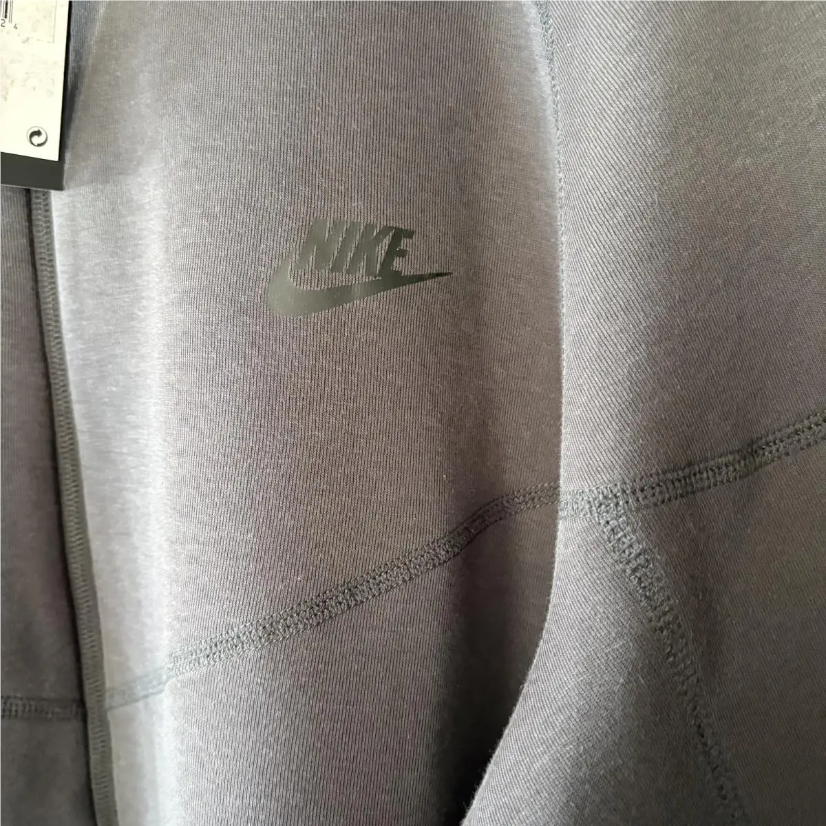 Nike clothing - Gray (UPC: 196609229024) 7