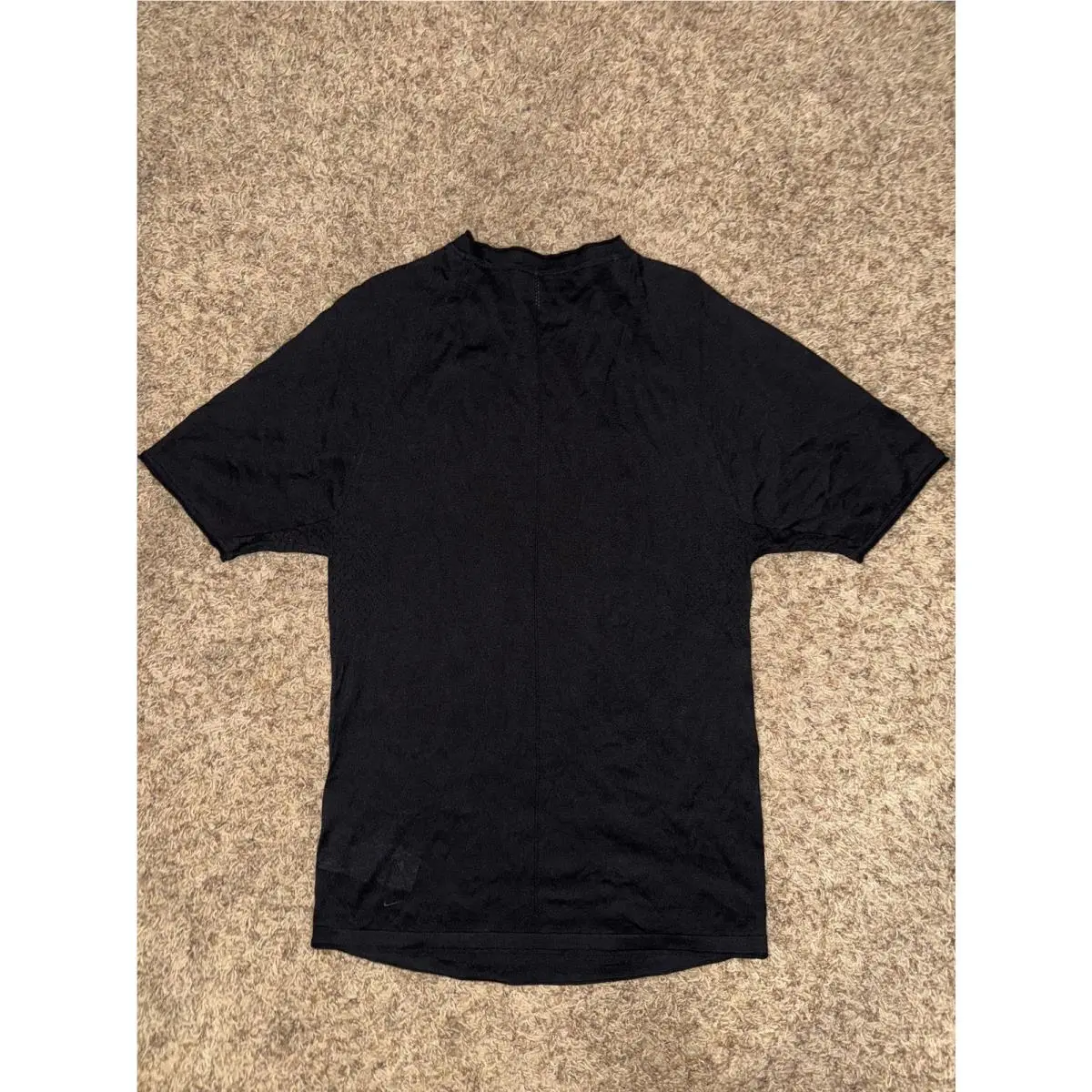 Nike Men’s Esc Every Stitch Considered Short-sleeve Knitted Shirt Sample