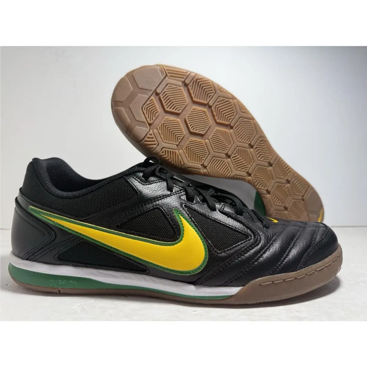 Nike Gato Soccer Indoor Court IC Brazil IB8509-001 Green Yellow Men Size 12 US