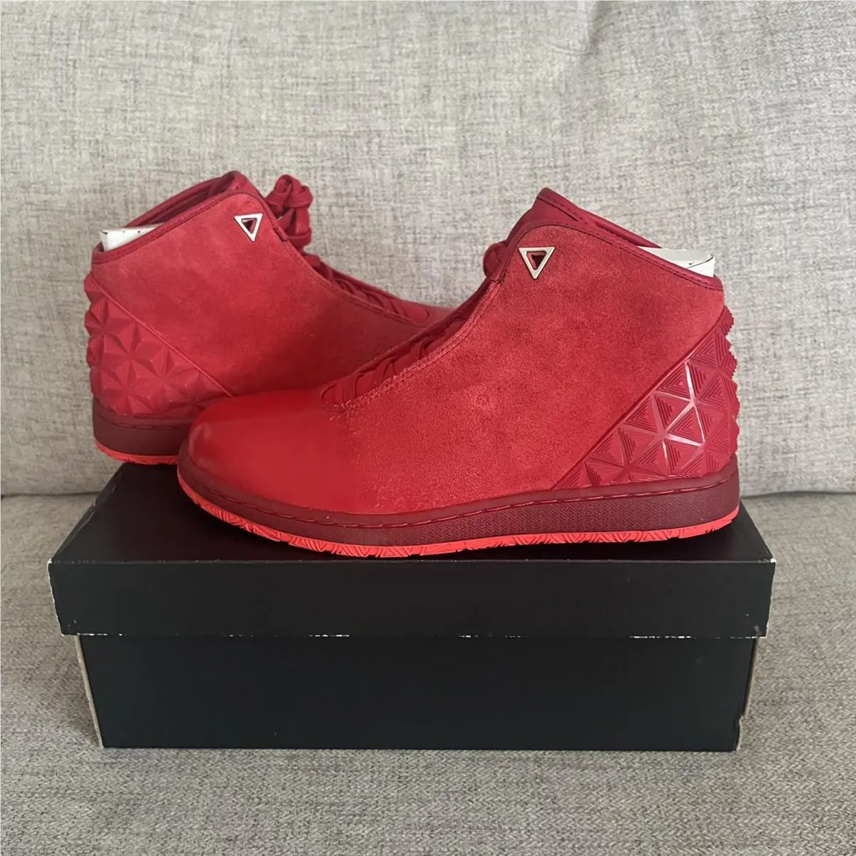 Jordan Instigator Gym Red 705076-606 Nike Nba Size 8.5
