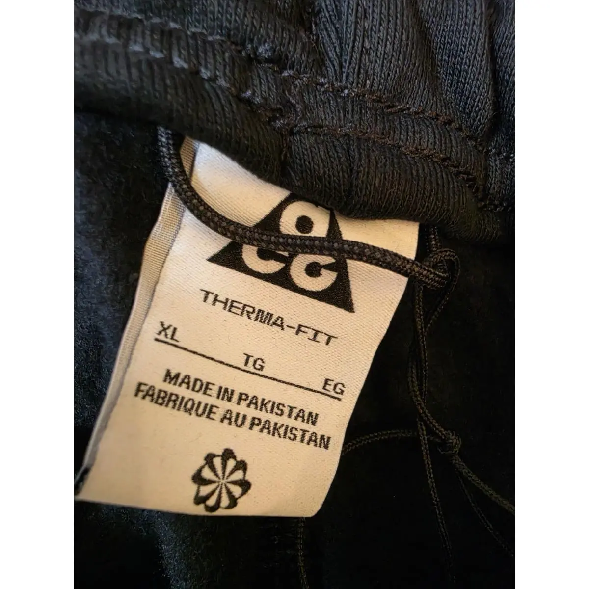 Nike clothing - Nike ACG Therma-FIT - ACG - Black 9
