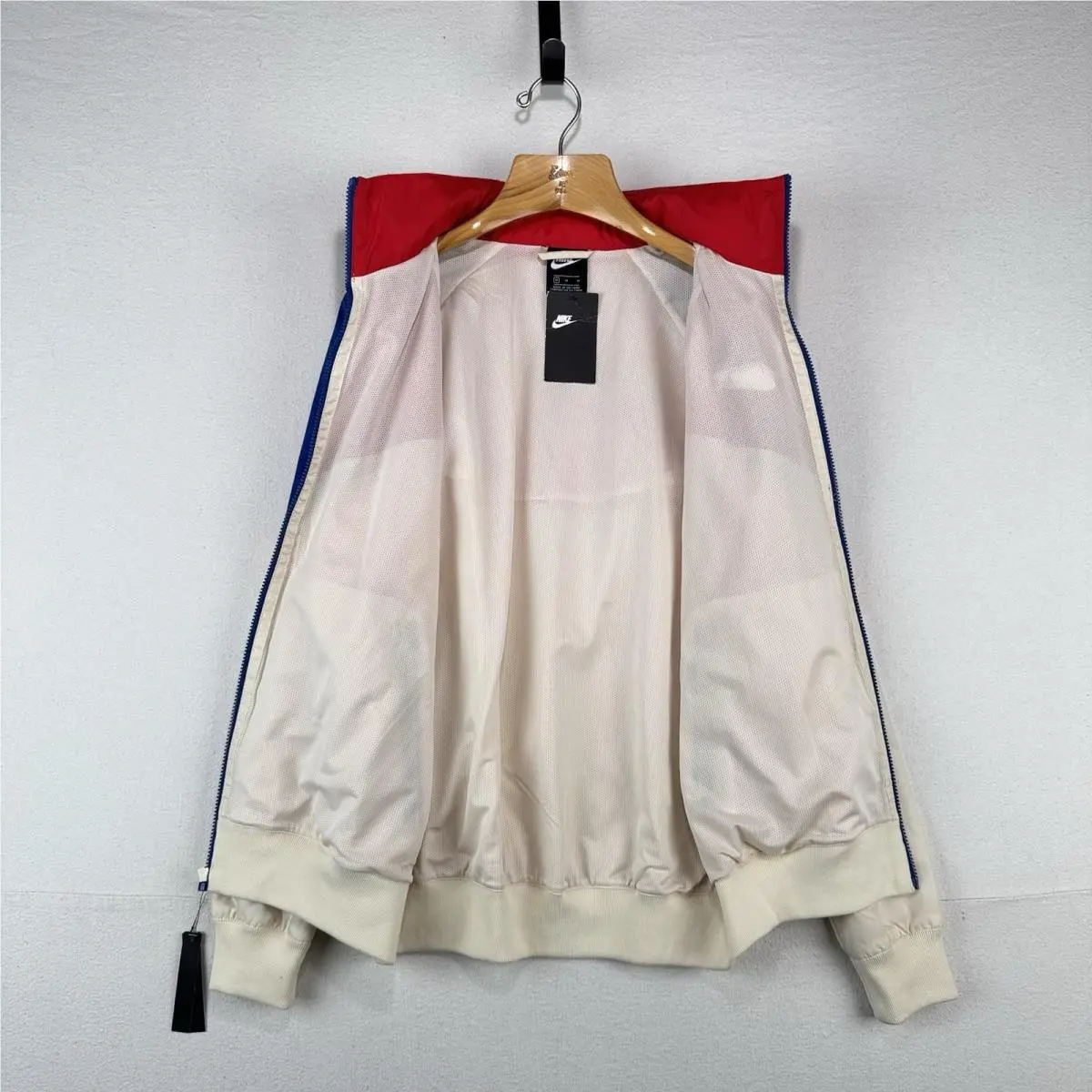 Nike clothing - Nike Windrunner - Windrunner - Multicolor 1