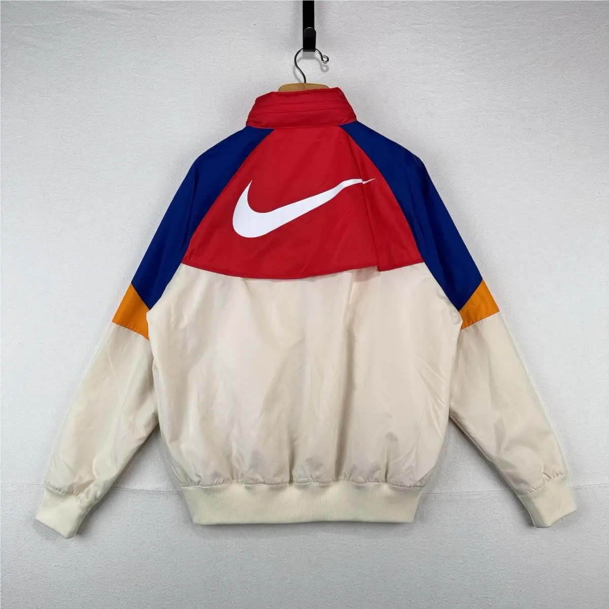 Nike clothing - Nike Windrunner - Windrunner - Multicolor 7