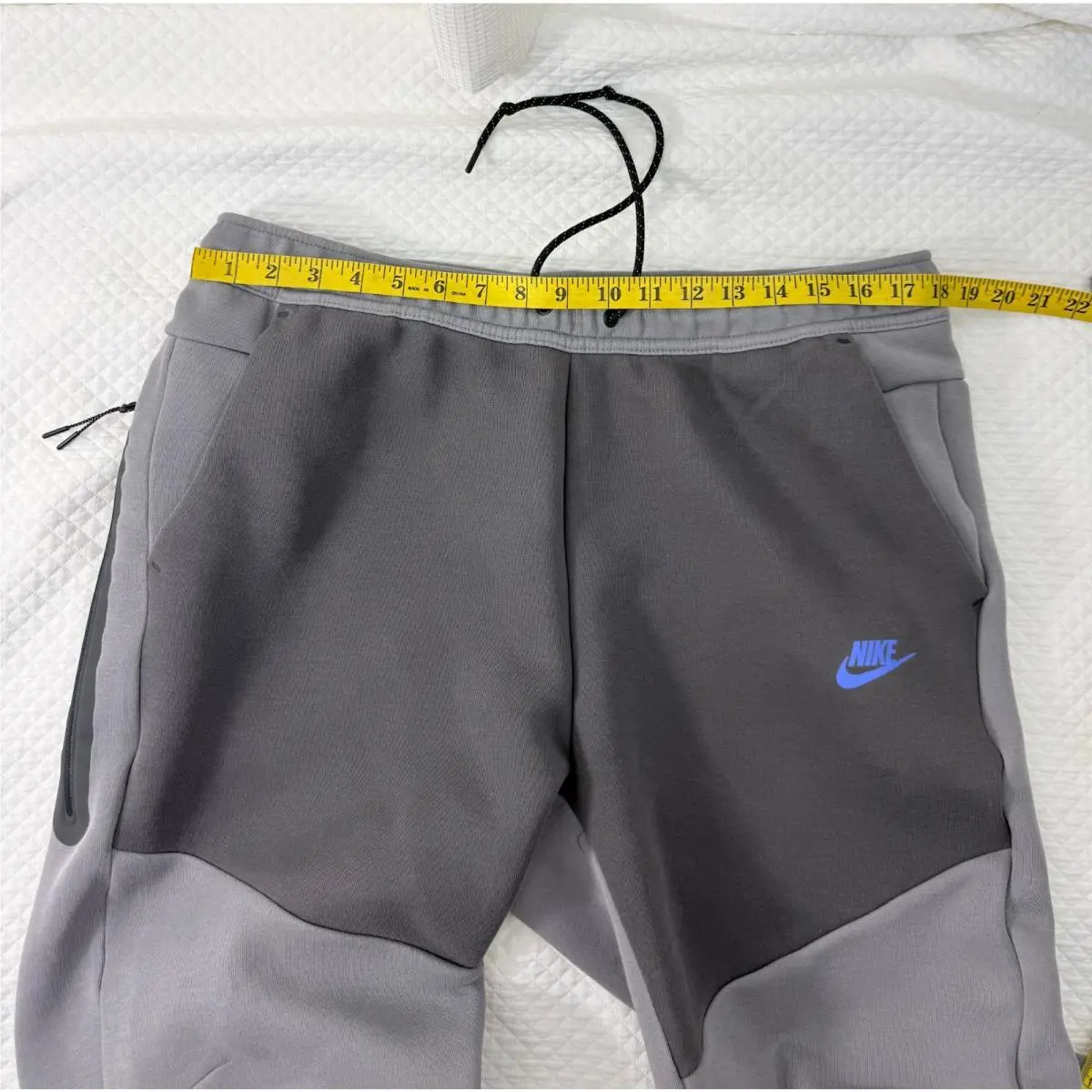 Nike clothing - Gray (UPC: 198488877457) 8