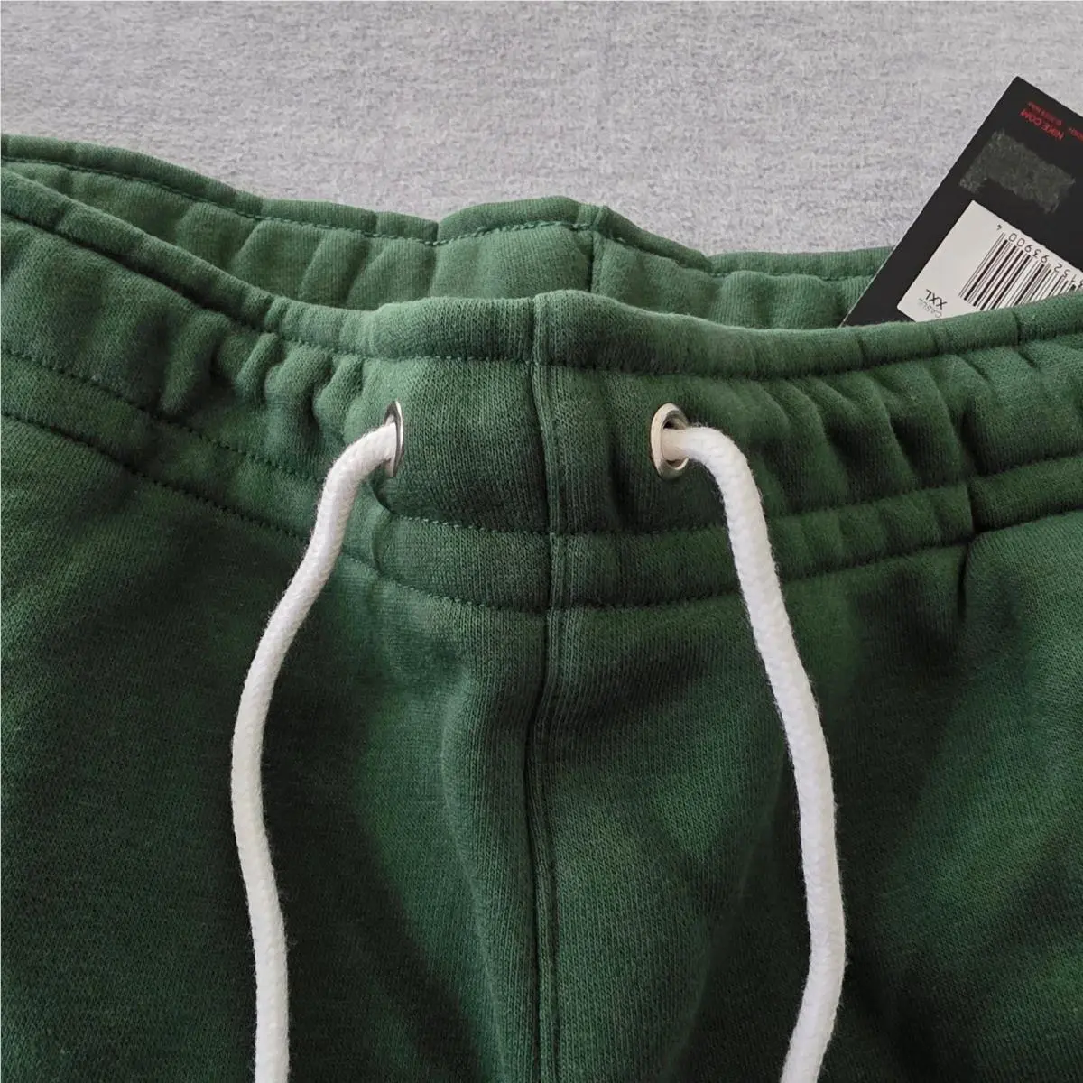 Nike clothing - Green 4