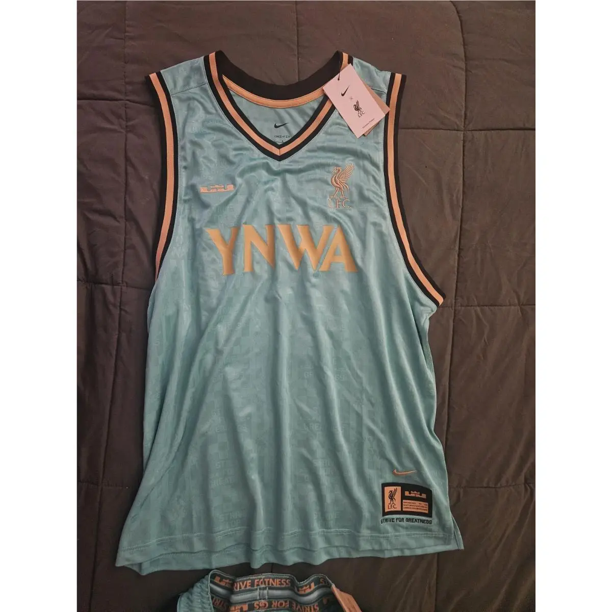 Nike clothing - Green 2