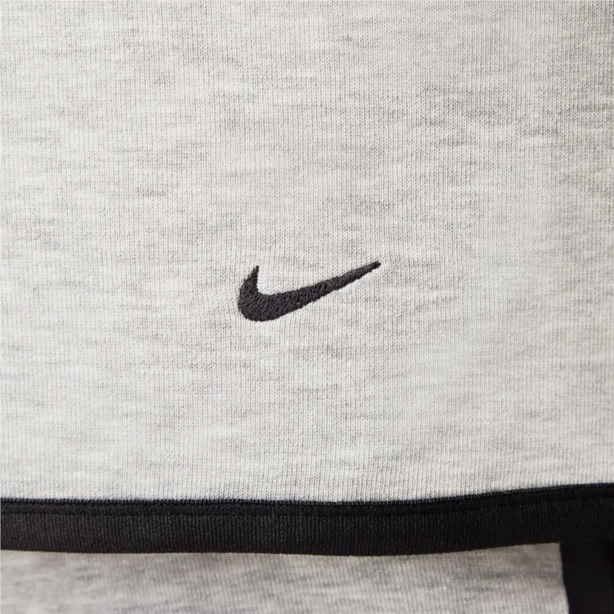 Nike clothing - Gray (UPC: 197602909371) 2