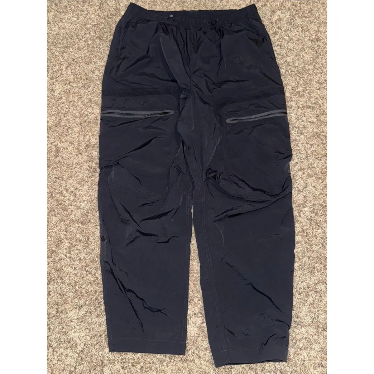 Nike Tech Men’s Black Woven Cargo Pants Sample