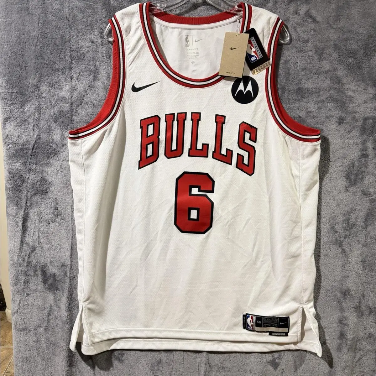 Nike Chicago Bulls 6 Alex Caruso Association Jersey DN2072-104 Men`s Size 2XL