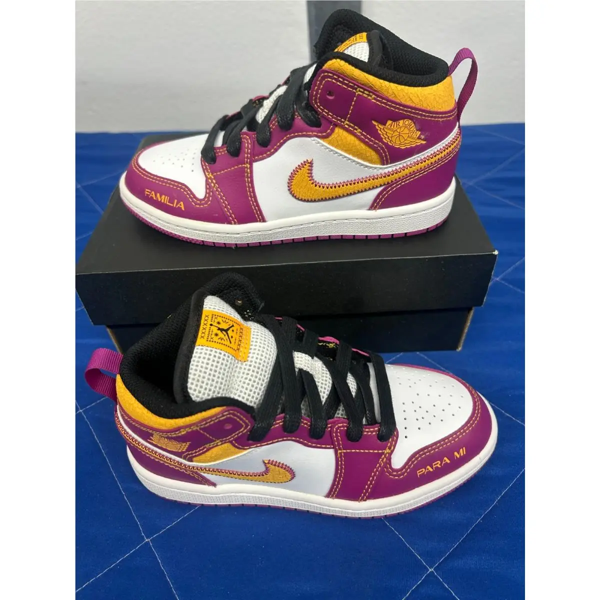 Nike shoes - Air Jordan 1 - Air - White 3